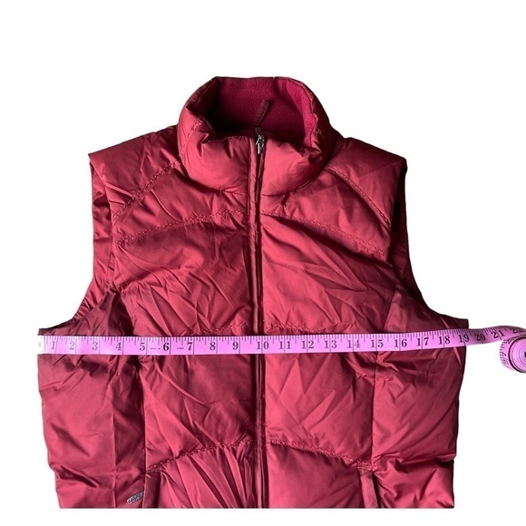 Eddie Bauer Woman’s Premium Goose Down Full Zip Maroon Puffer Vest, Size Small - Picture 10 of 10